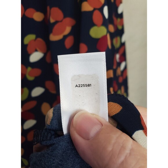 Susan Graver LiquidKnit Geo Print V-Neck 3/4 Sleeve Tunic Size Large A225581 - Picture 6 of 6